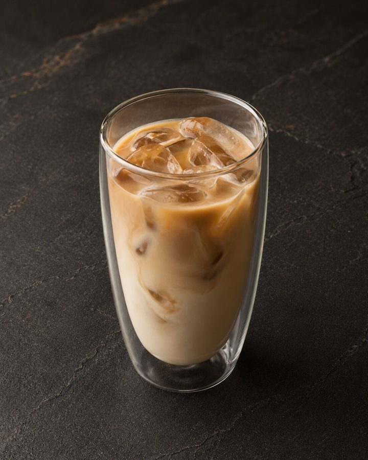 Es-Yen at NIMA Cafe, Cherngtalay